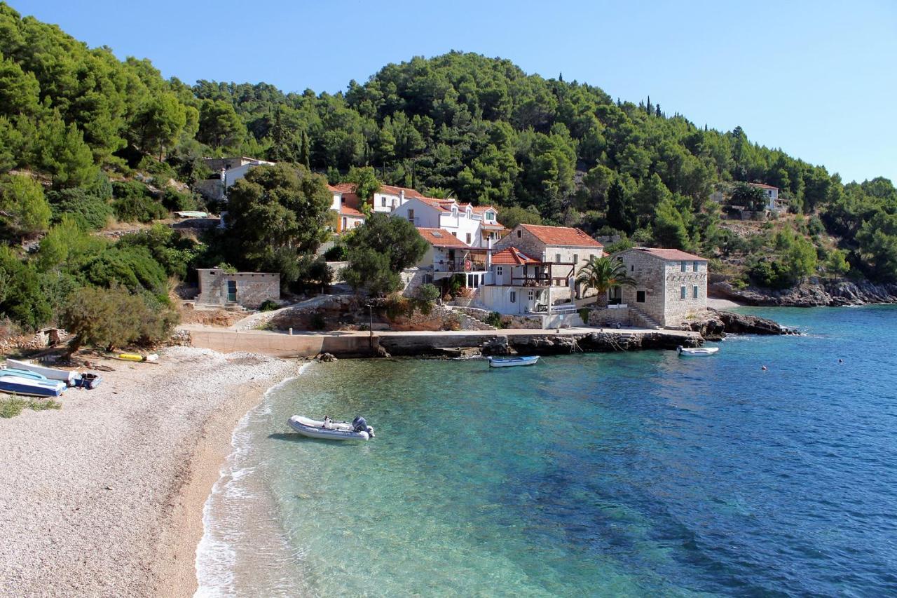 Seaside Secluded Apartments Cove Tvrdni Dolac, Hvar - 2997 Gdinj Kültér fotó